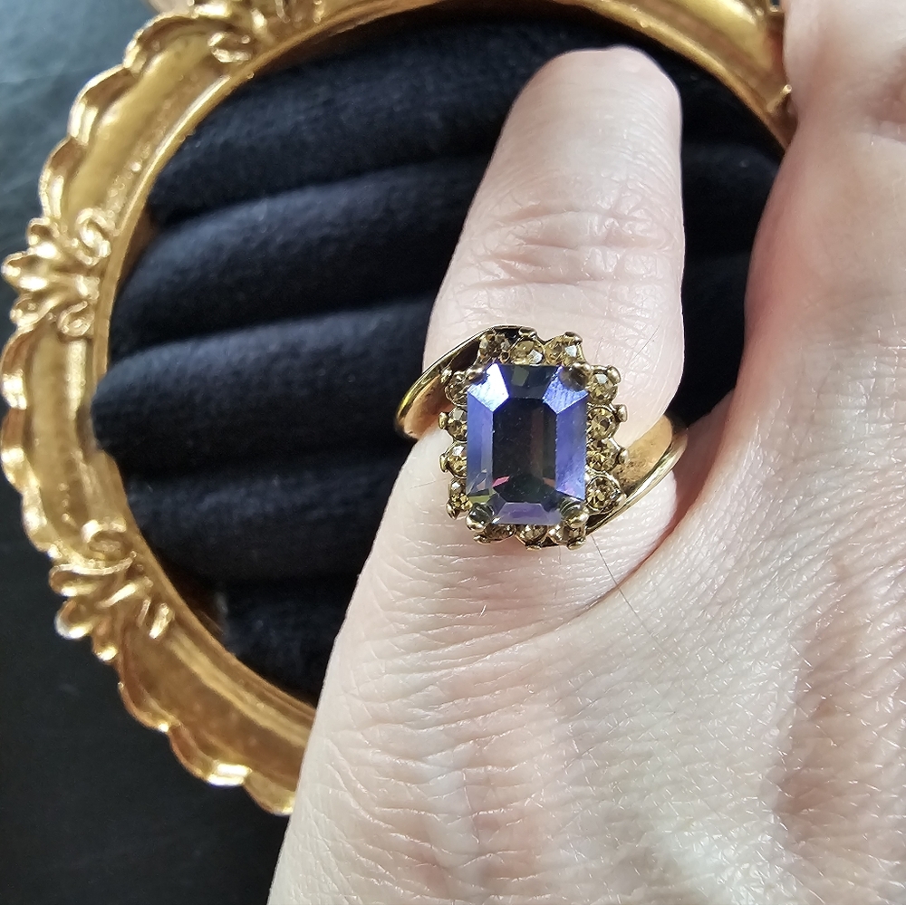 Vintage 1950s Ring Size 3.5 - Picture 2 of 6